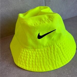 Nike UPF 40+ Neon Sunhat - Toddler